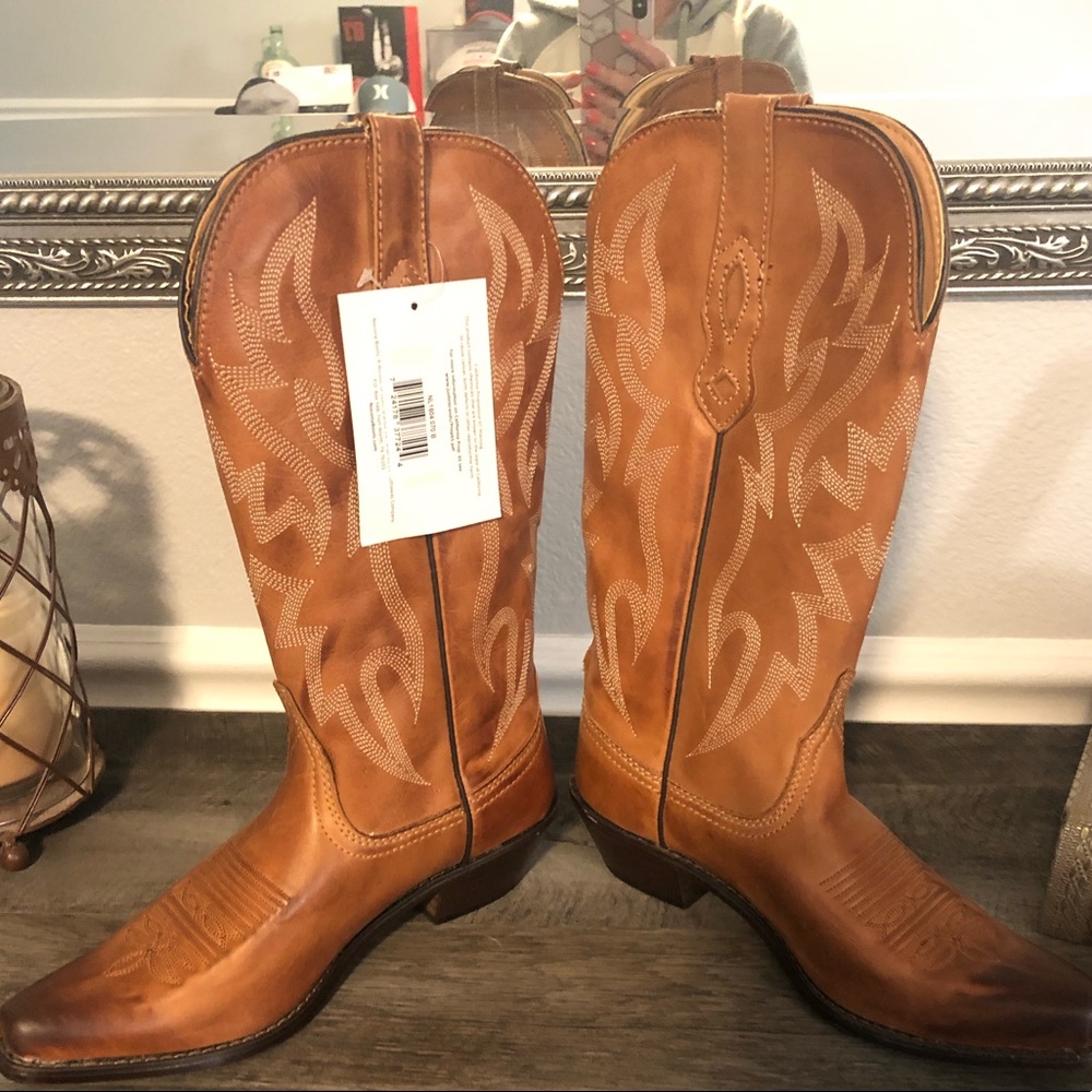 Nocona cowgirl boots
